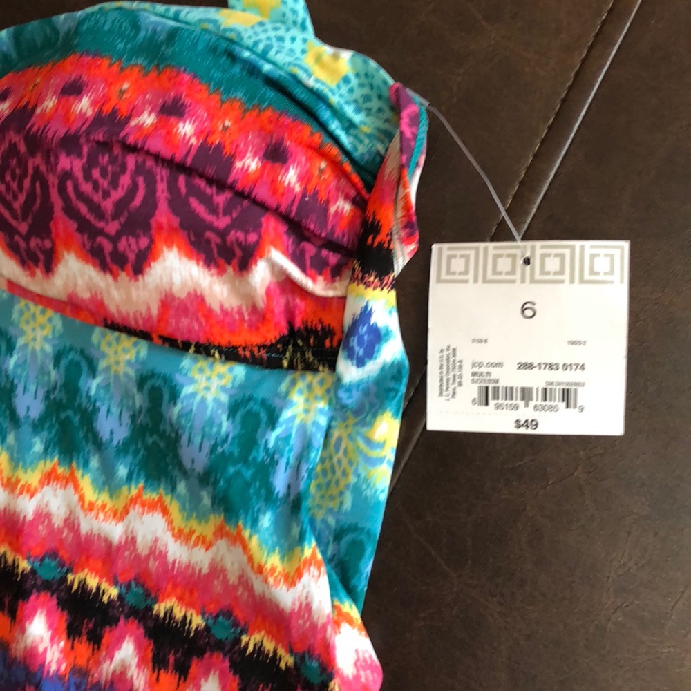 Liz Claiborne swimwear Top Size 6 New - Picture 4 of 8